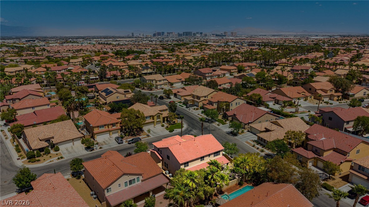 7427 Tomahawk Bend Avenue Las Vegas NV 89113