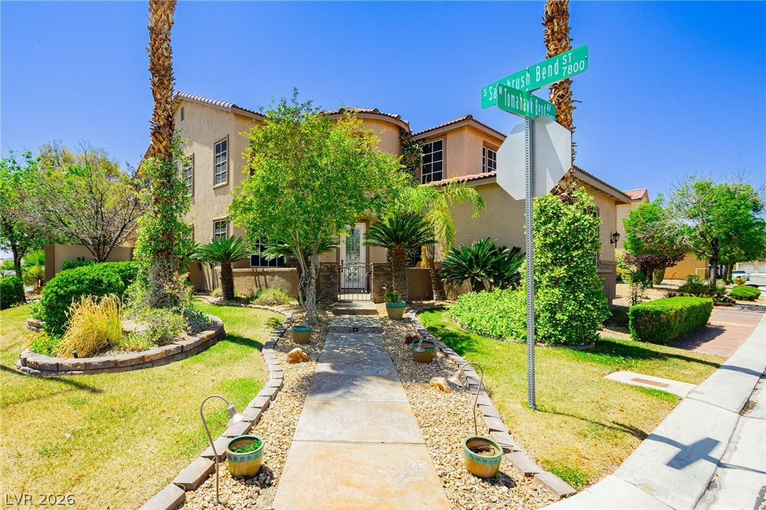 7427 Tomahawk Bend Avenue Las Vegas NV 89113