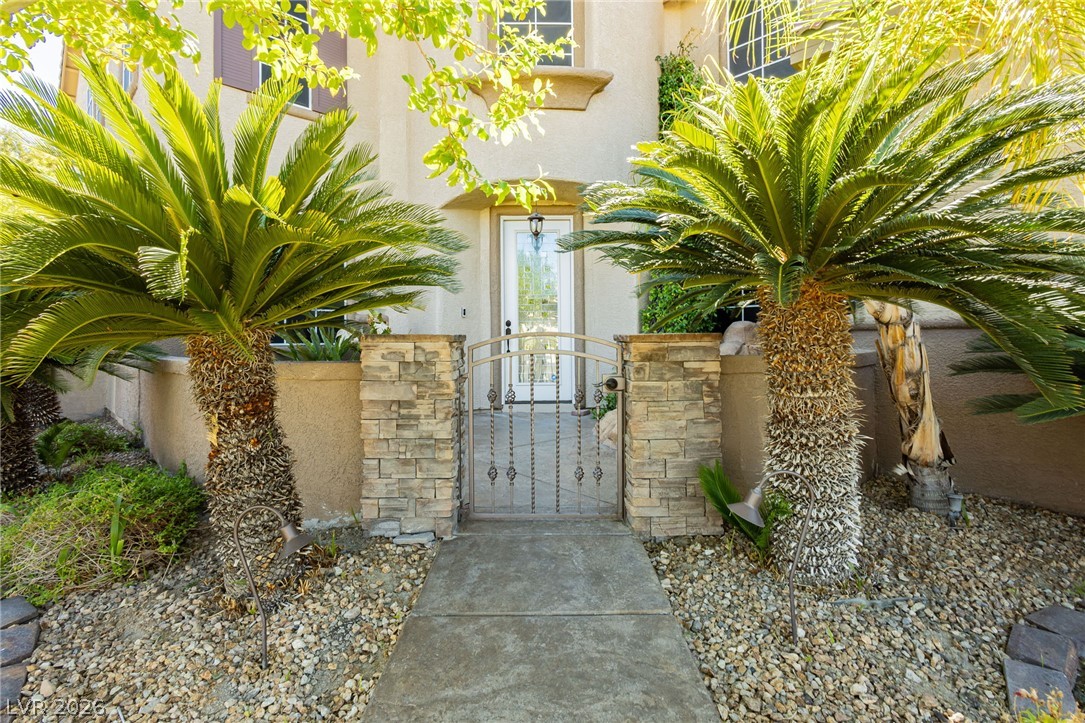 7427 Tomahawk Bend Avenue Las Vegas NV 89113