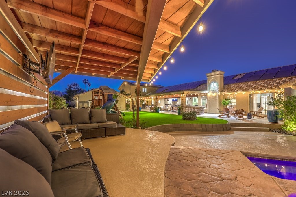5215 North Riley Street Las Vegas NV 89149