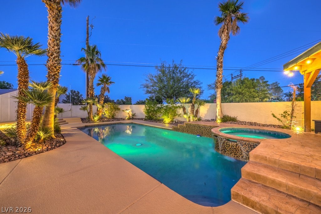 5215 North Riley Street Las Vegas NV 89149