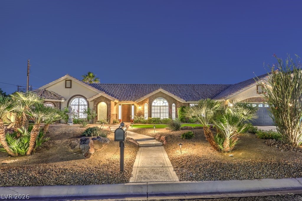 5215 North Riley Street Las Vegas NV 89149