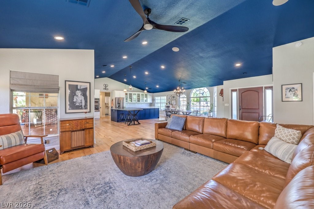 5215 North Riley Street Las Vegas NV 89149