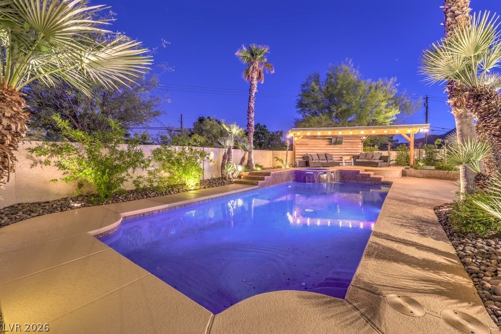5215 North Riley Street Las Vegas NV 89149