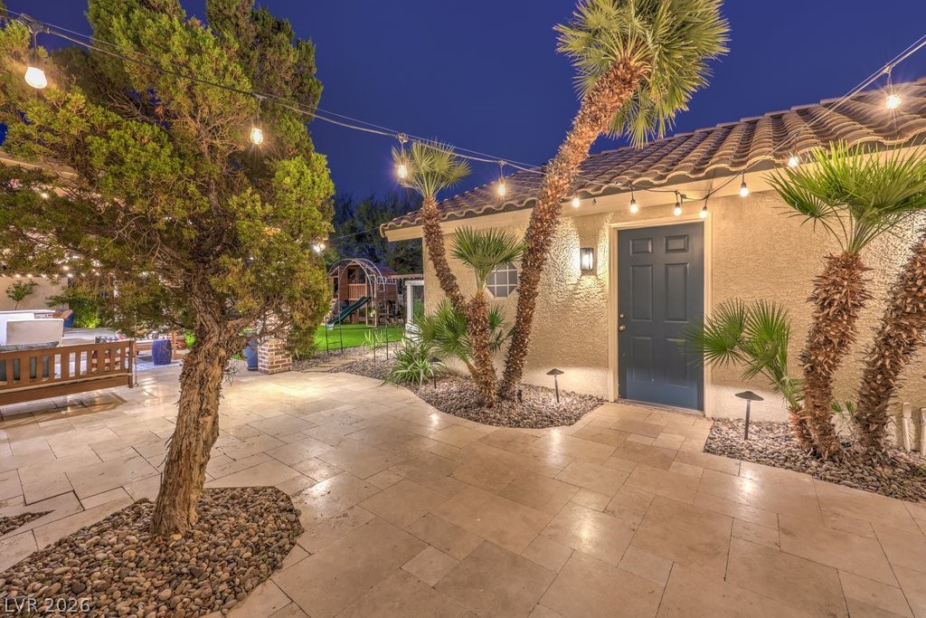 5215 North Riley Street Las Vegas NV 89149