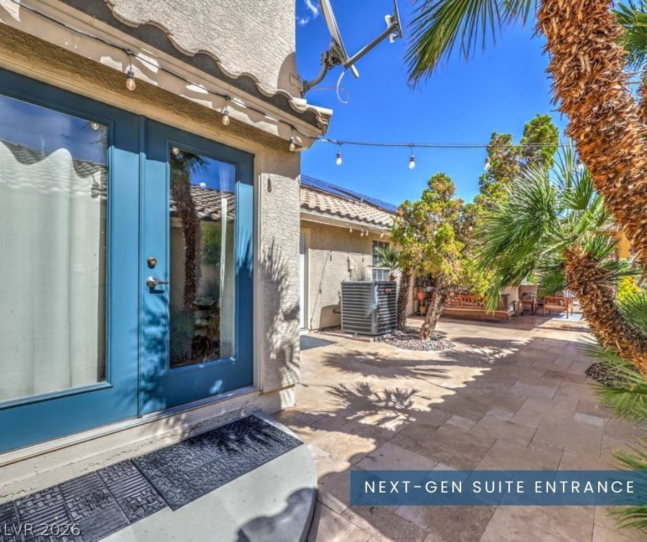 5215 North Riley Street Las Vegas NV 89149
