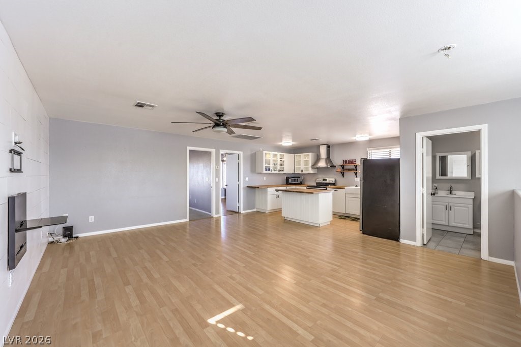 5215 North Riley Street Las Vegas NV 89149