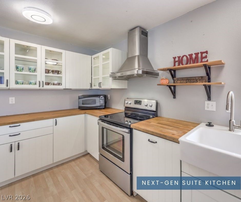 5215 North Riley Street Las Vegas NV 89149