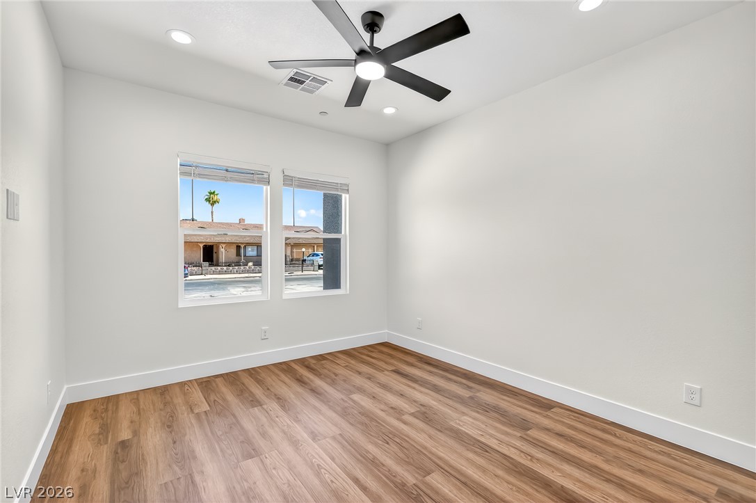 4869 East Cincinnati Avenue Las Vegas NV 89104