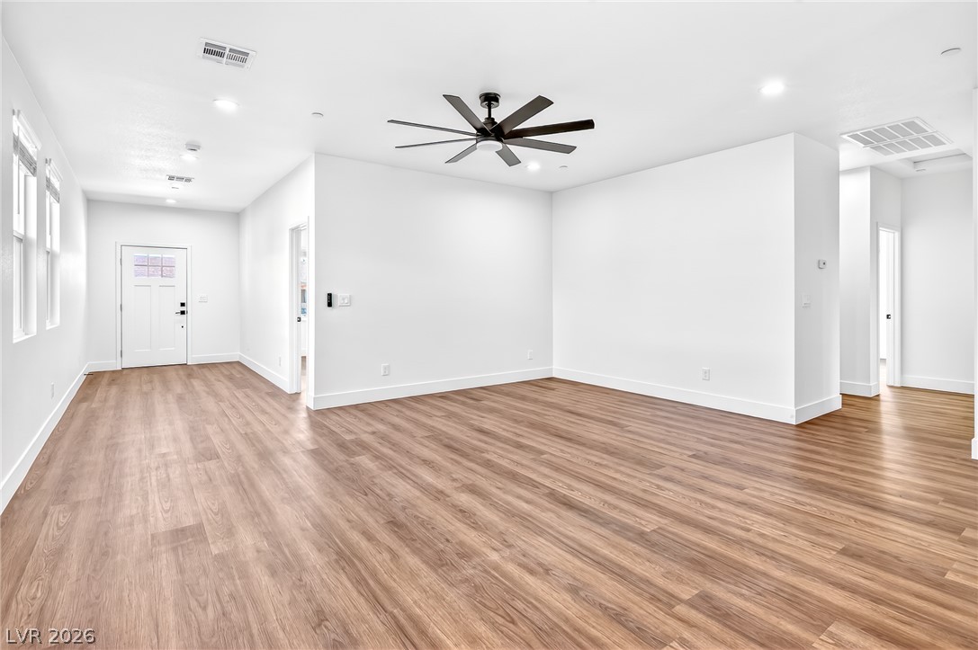 4869 East Cincinnati Avenue Las Vegas NV 89104