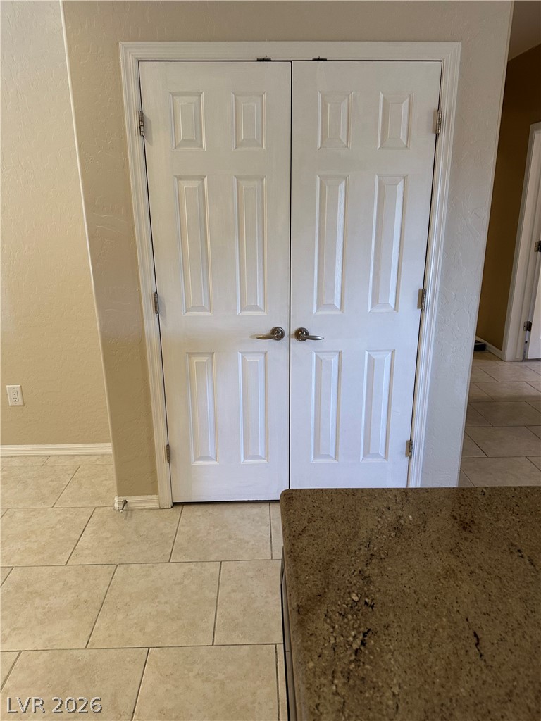 4112 Gliding Gulls Avenue North Las Vegas NV 89084