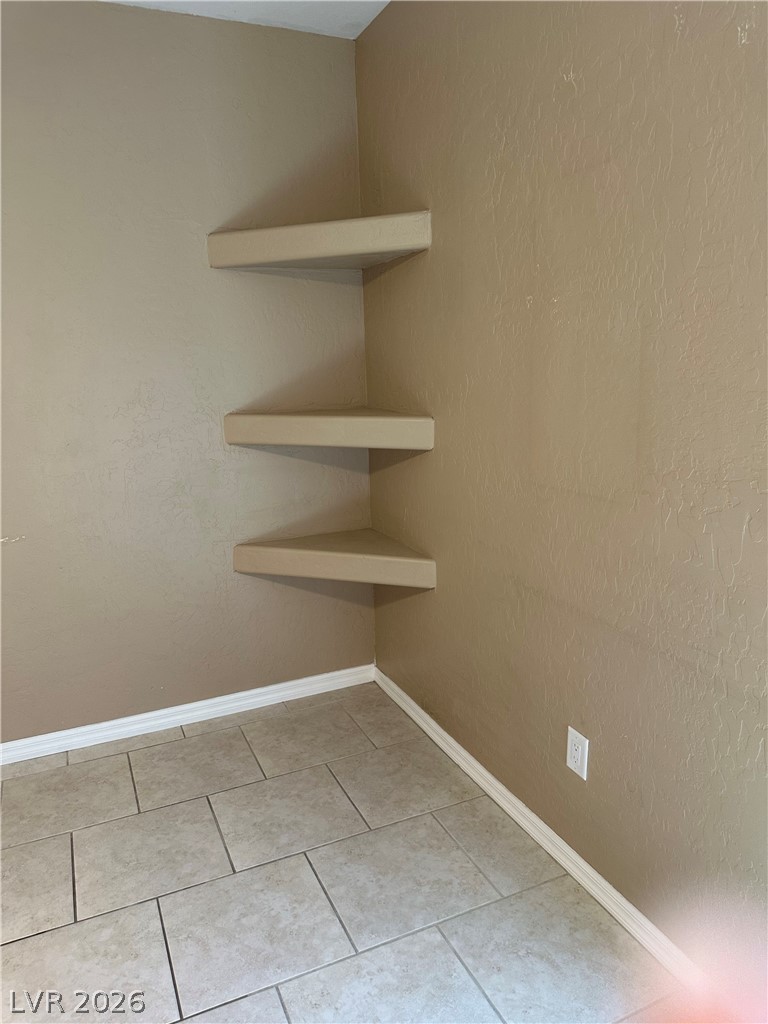 4112 Gliding Gulls Avenue North Las Vegas NV 89084