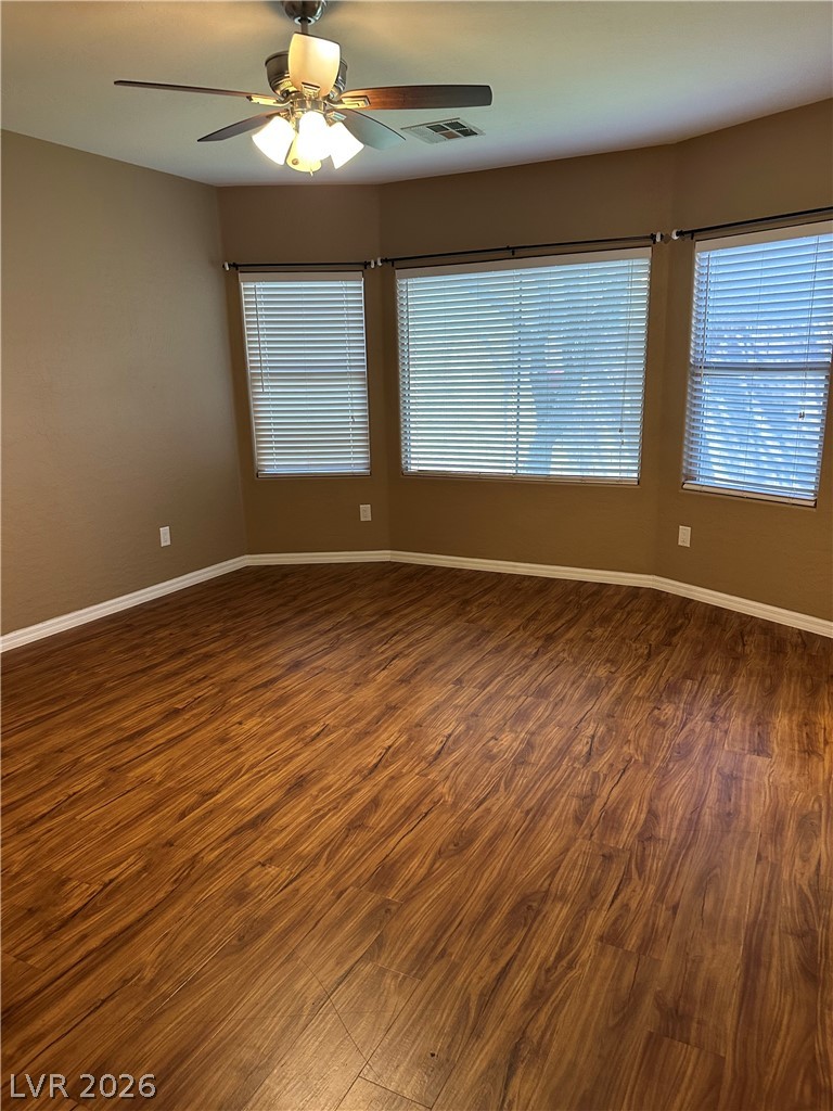 4112 Gliding Gulls Avenue North Las Vegas NV 89084