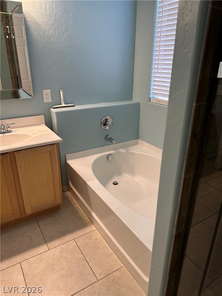 4112 Gliding Gulls Avenue North Las Vegas NV 89084