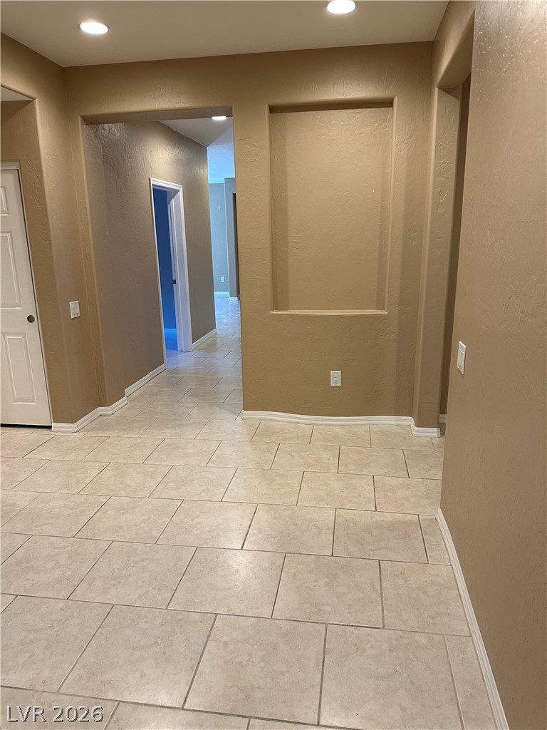 4112 Gliding Gulls Avenue North Las Vegas NV 89084