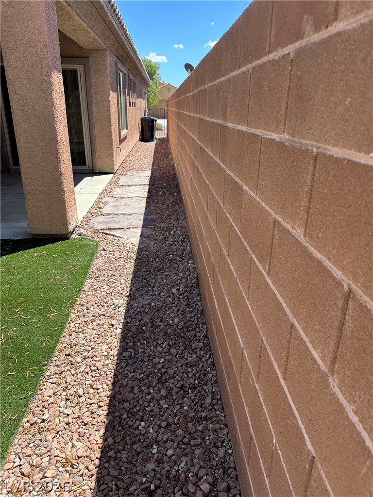 4112 Gliding Gulls Avenue North Las Vegas NV 89084