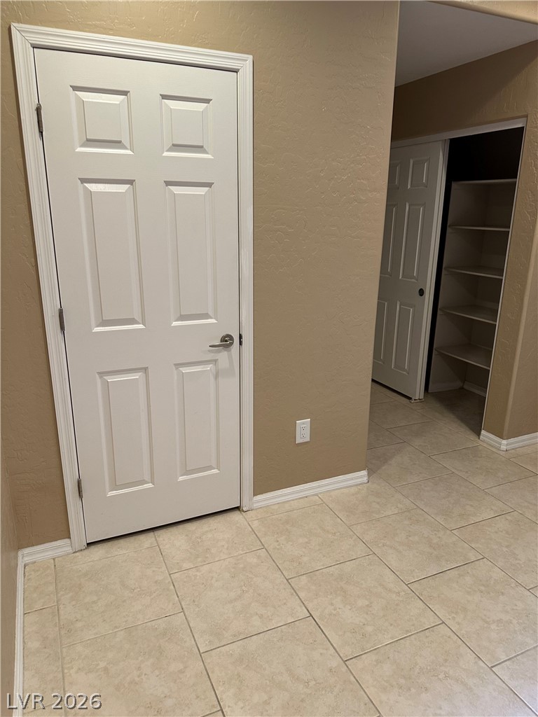 4112 Gliding Gulls Avenue North Las Vegas NV 89084