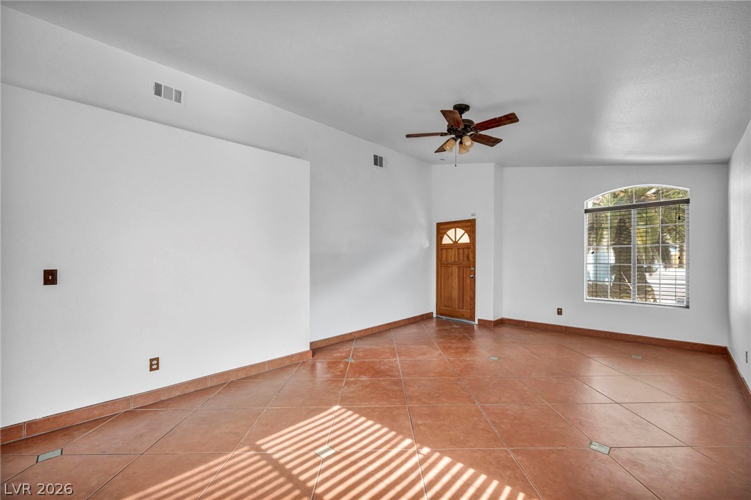 4906 Via Luis Court North Las Vegas NV 89031