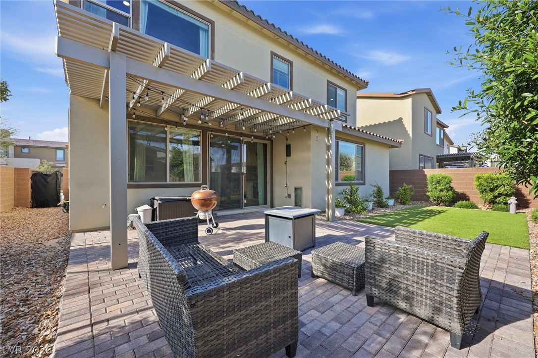 6922 Desert Finch Street North Las Vegas NV 89084