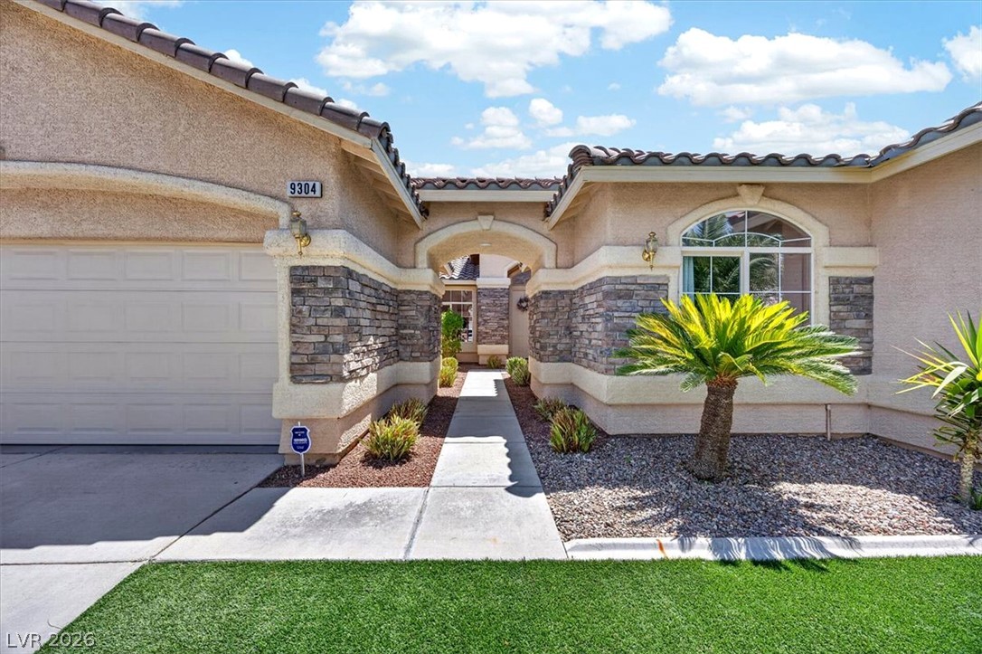 9304 Empire Rock Street Las Vegas NV 89143
