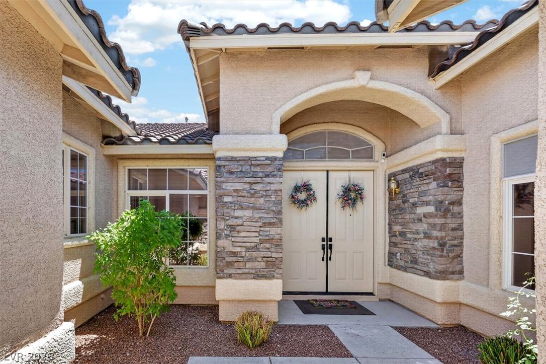 9304 Empire Rock Street Las Vegas NV 89143