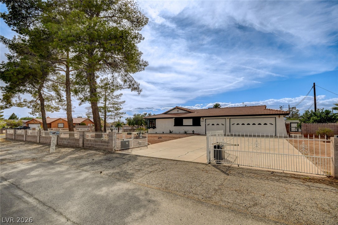 1401 Sharon Road Las Vegas NV 89106