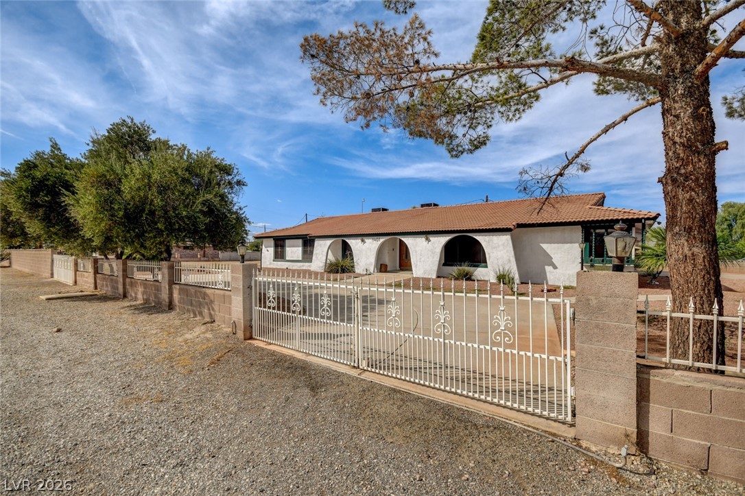 1401 Sharon Road Las Vegas NV 89106