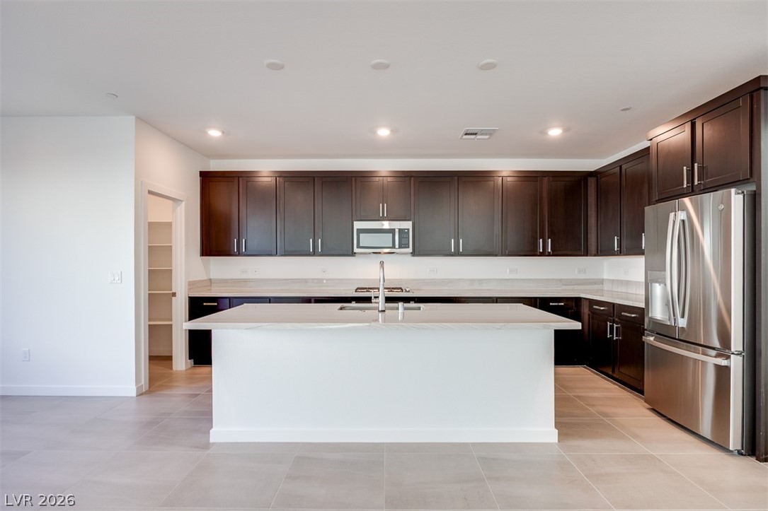 10472 Mountain Aster Avenue Las Vegas NV 89166