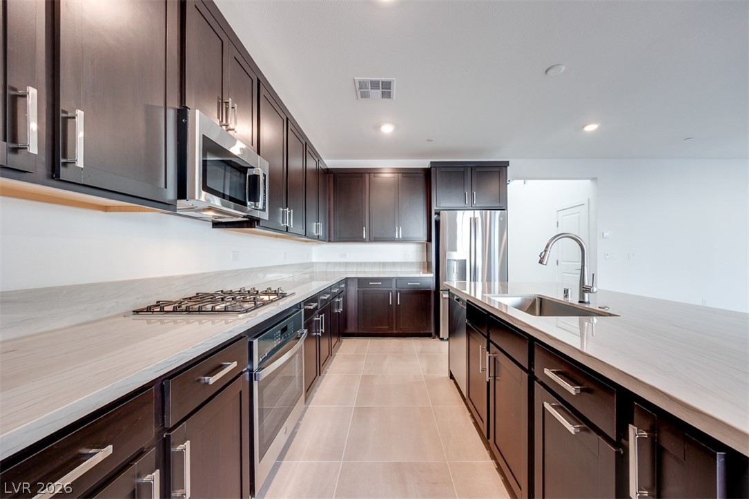 10472 Mountain Aster Avenue Las Vegas NV 89166