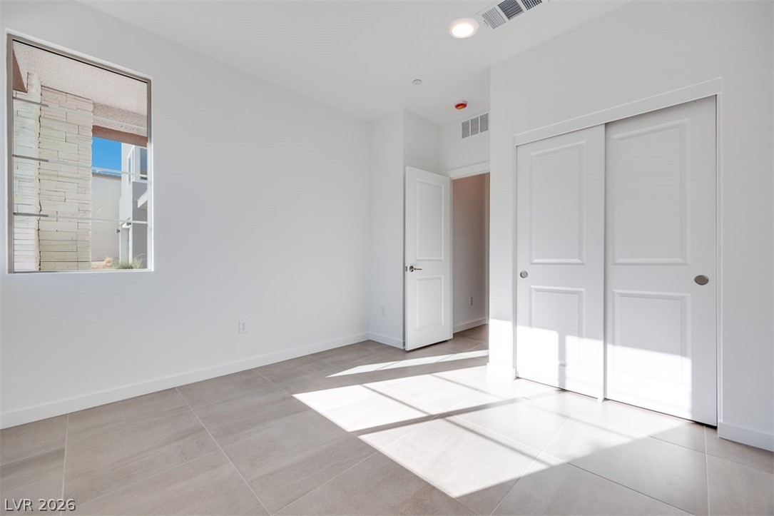 10472 Mountain Aster Avenue Las Vegas NV 89166