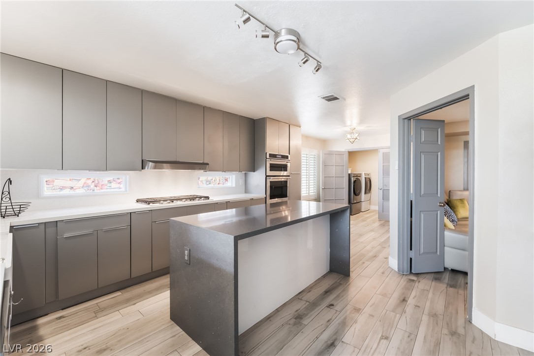 2608 Ironside Drive Las Vegas NV 89108