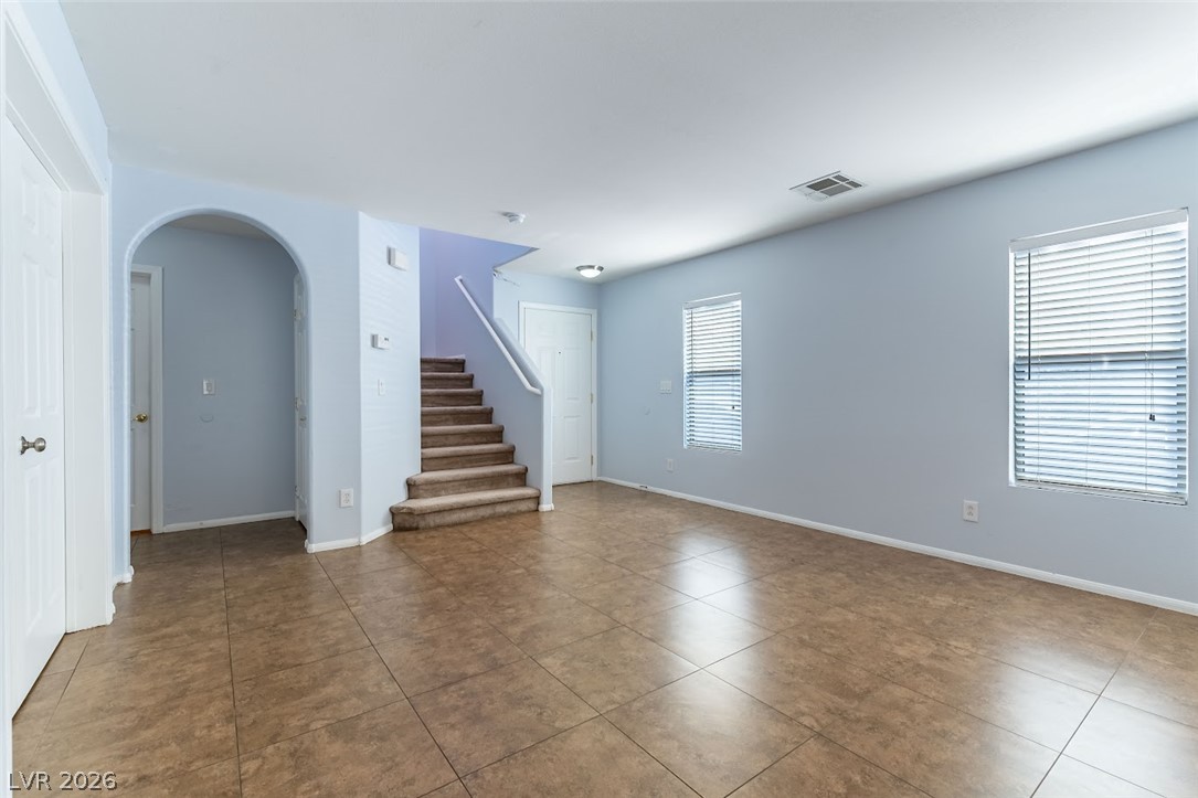 6581 Rose Hill River Drive Las Vegas NV 89122