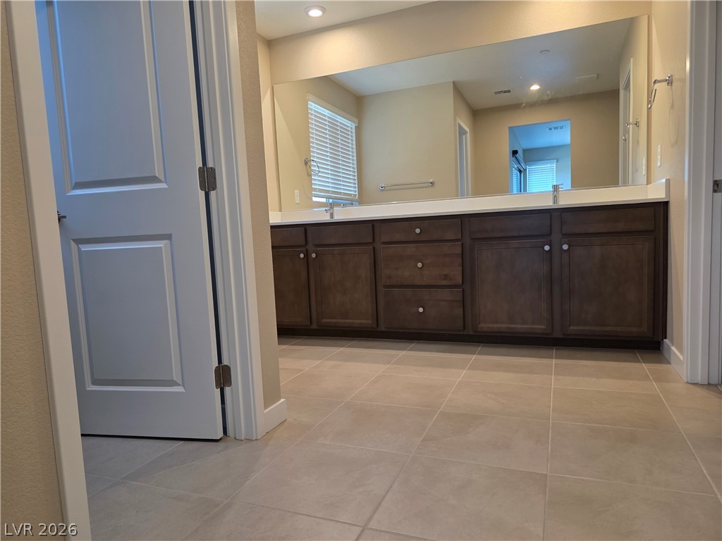 4320 Tallow Falls Avenue Las Vegas NV 89141