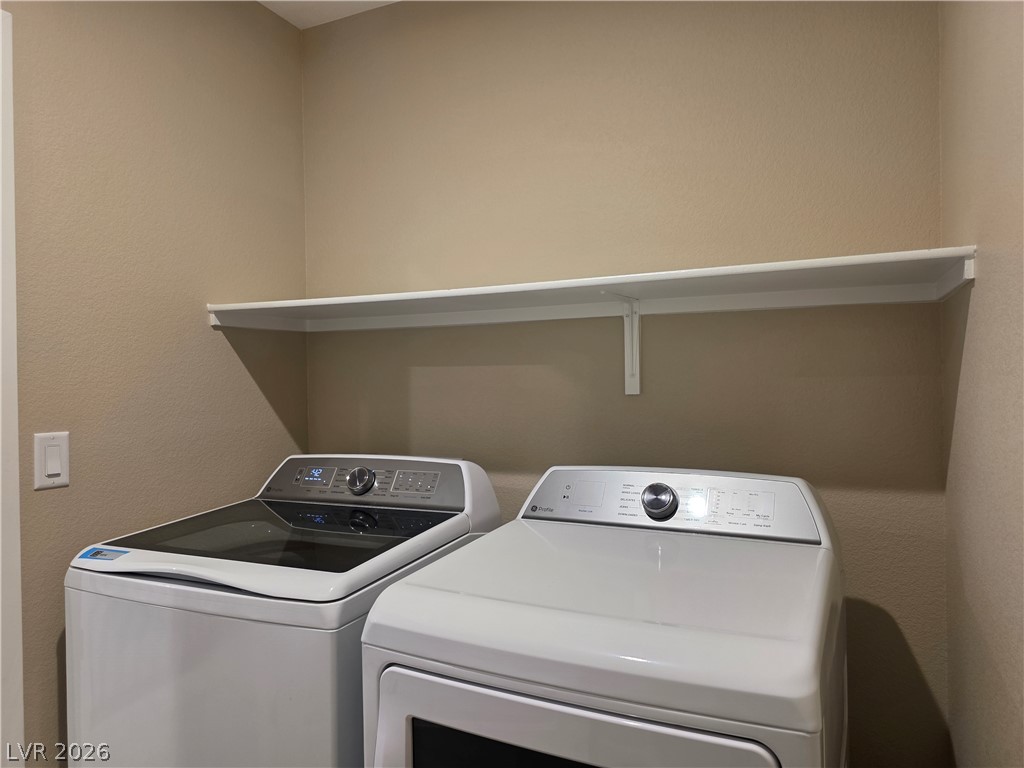 4320 Tallow Falls Avenue Las Vegas NV 89141