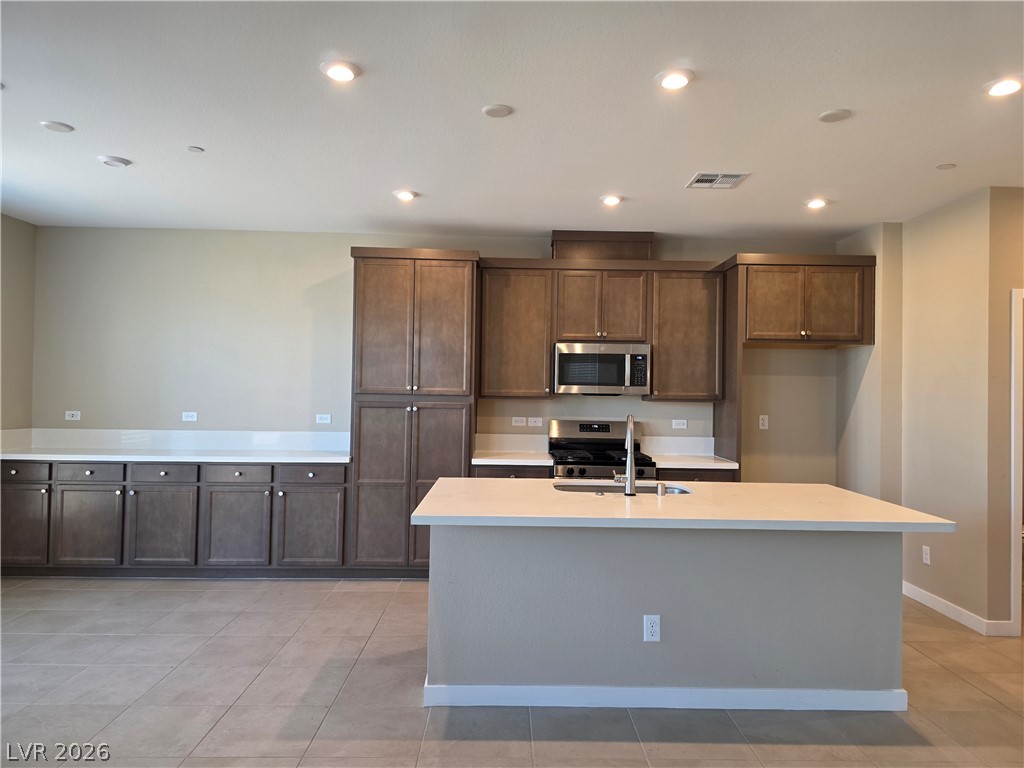 4320 Tallow Falls Avenue Las Vegas NV 89141