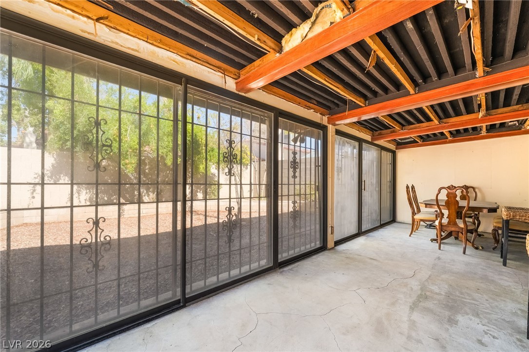 4211 Flamingo Crest Drive Las Vegas NV 89121
