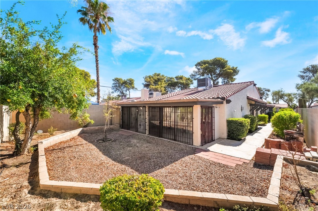4211 Flamingo Crest Drive Las Vegas NV 89121