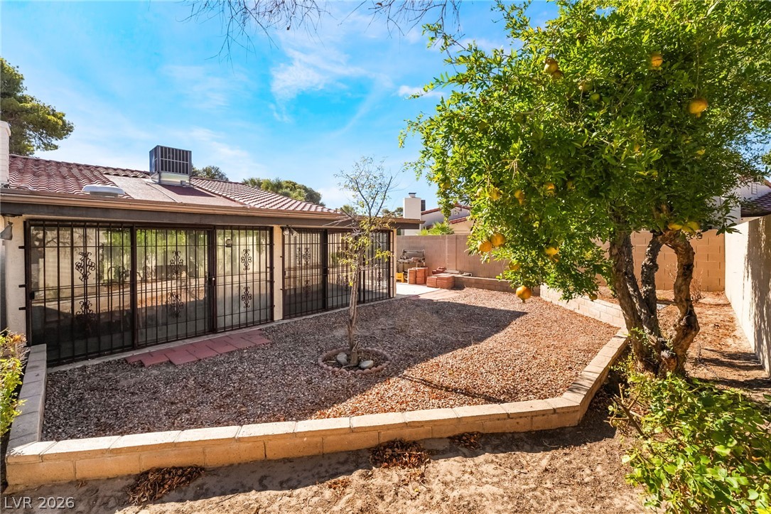 4211 Flamingo Crest Drive Las Vegas NV 89121