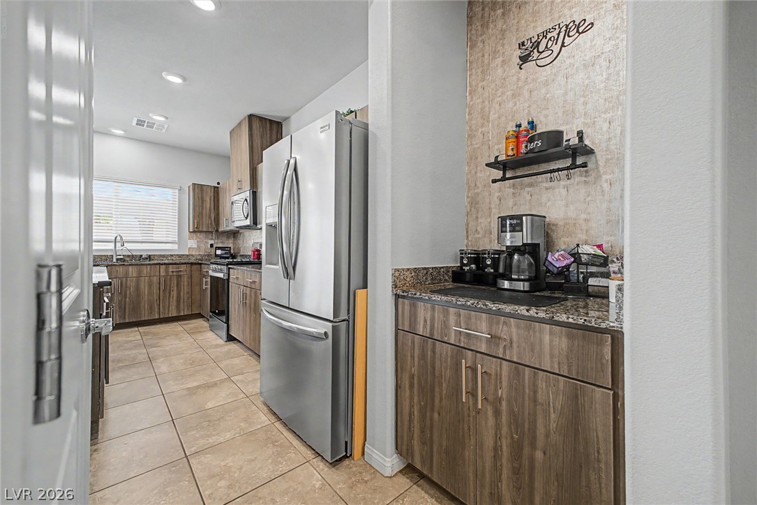 4515 Ginger Hills Avenue Las Vegas NV 89141