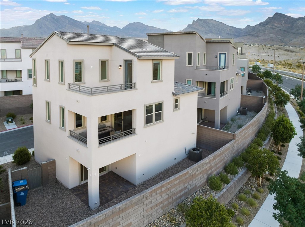 654 Amethyst Point Way Las Vegas NV 89138