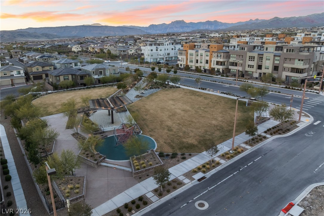 654 Amethyst Point Way Las Vegas NV 89138