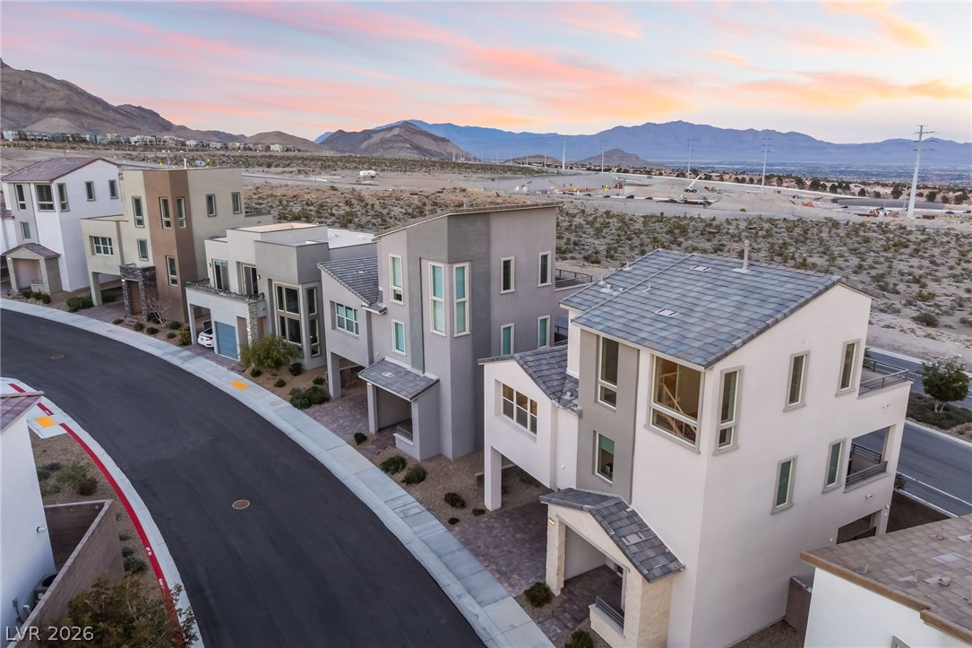 654 Amethyst Point Way Las Vegas NV 89138