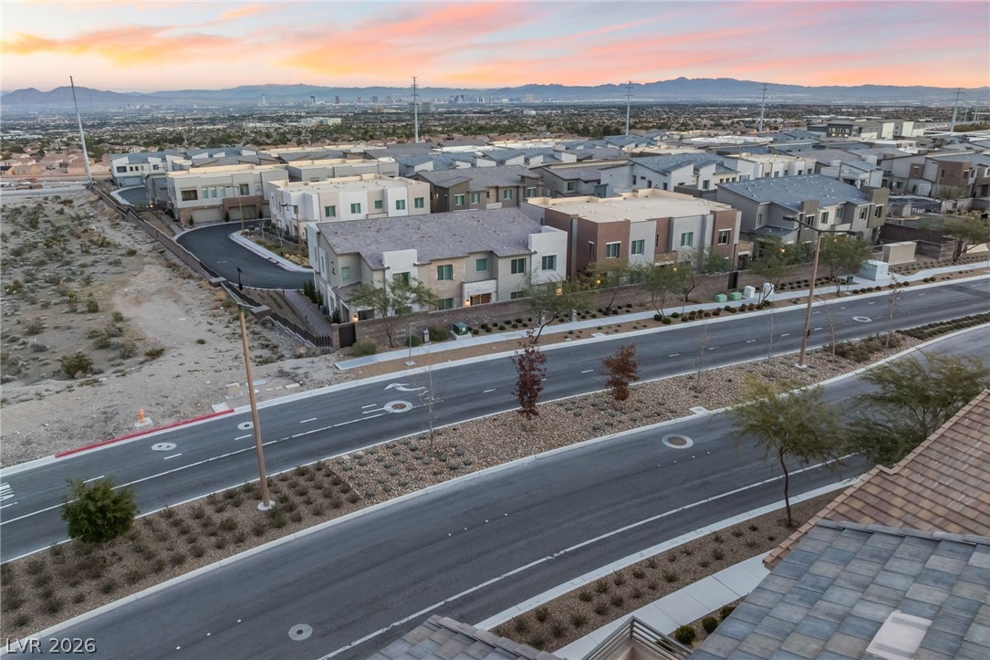 654 Amethyst Point Way Las Vegas NV 89138
