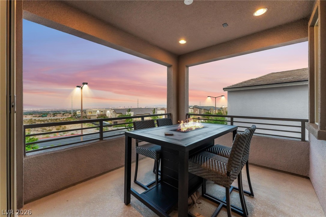 654 Amethyst Point Way Las Vegas NV 89138