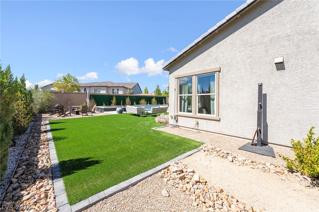 8735 South Pioneer Way Las Vegas NV 89113