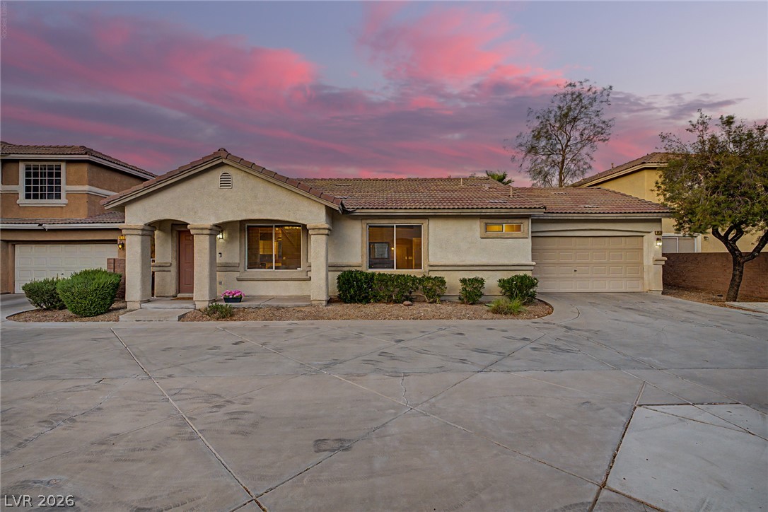 1430 Summer Glow Avenue Henderson NV 89012