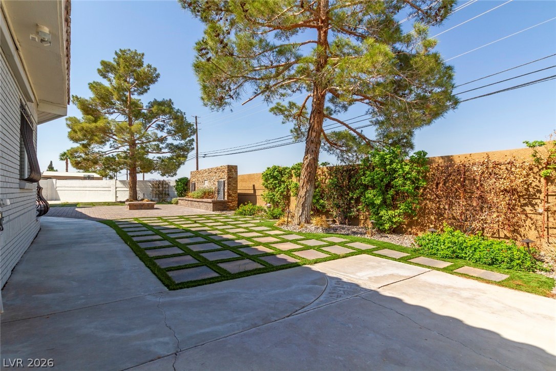 60 East Levi Avenue Las Vegas NV 89183