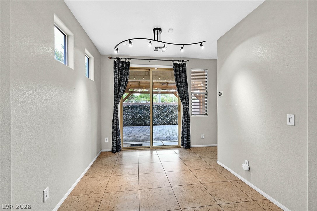 7563 Edgartown Harbor Street Las Vegas NV 89166
