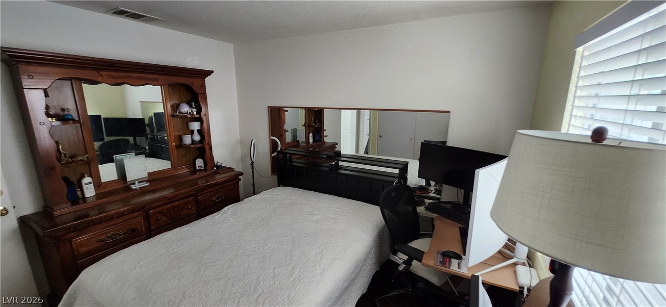 1945 Bookbinder Drive Las Vegas NV 89108