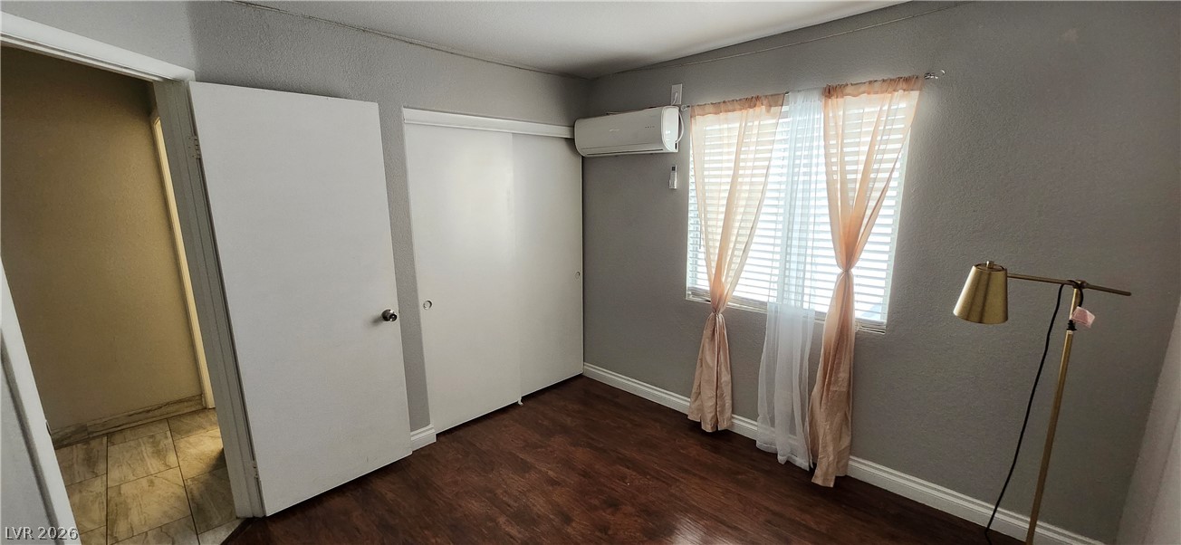 1945 Bookbinder Drive Las Vegas NV 89108